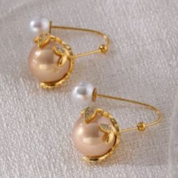 ❤️ Gold Plated Pearl & Flower Drop Earrings - Picture 7 of 8